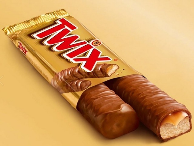 twix (chocolate qualquer chocolate mais eu botei twix kkk)