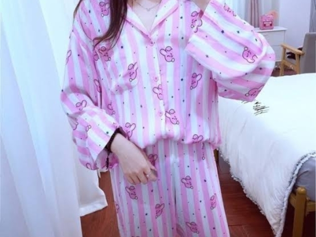 E é claro que ñ podia faltar o pijama do bt21