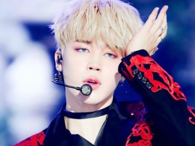 jimin te surpreender com um beijo de tirar o folego