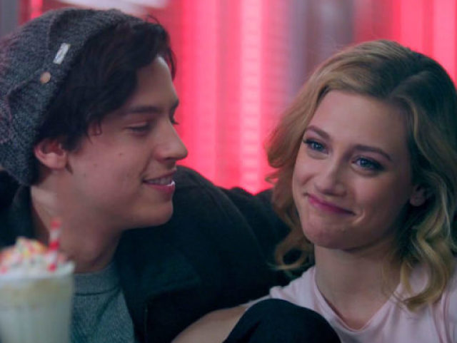 JUGHEAD E BETTY/COLE E LILI