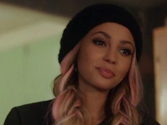 Toni Topaz