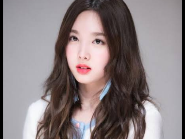 Nayeon!