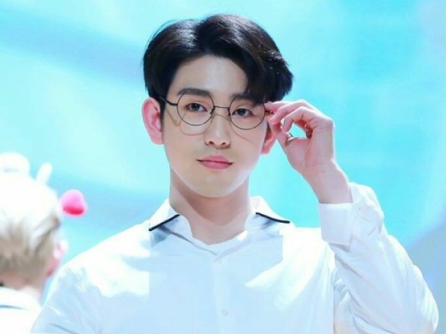 JINYOUNG!