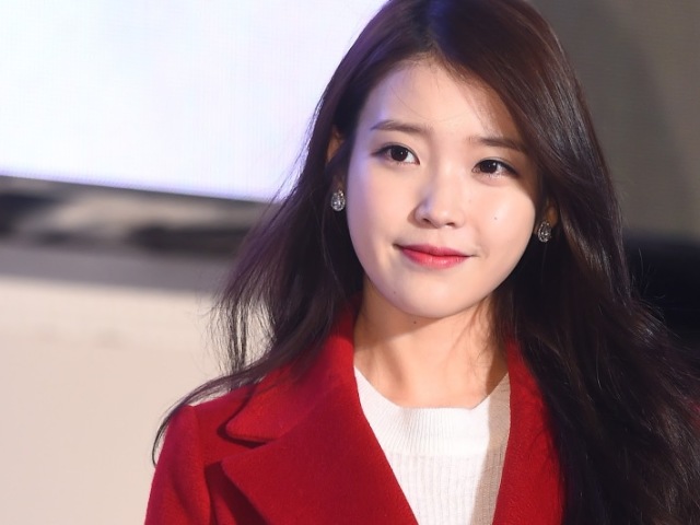 IU