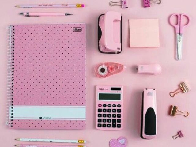 Material pink