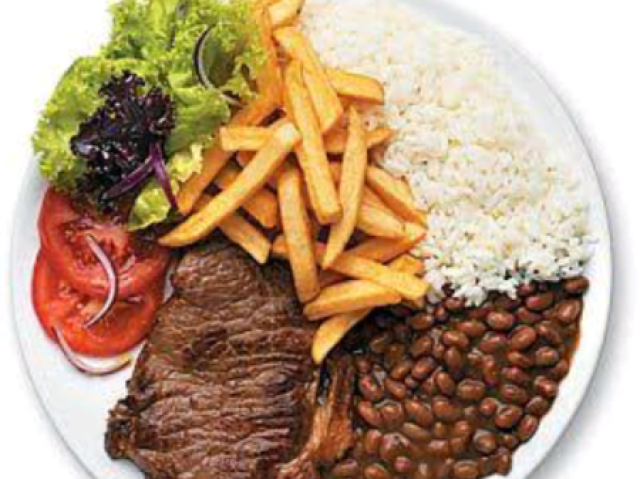 Arroz, feojao, bife, batata frita e uma saladinha