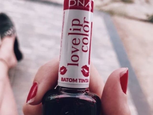 Lip tint ( DNA )