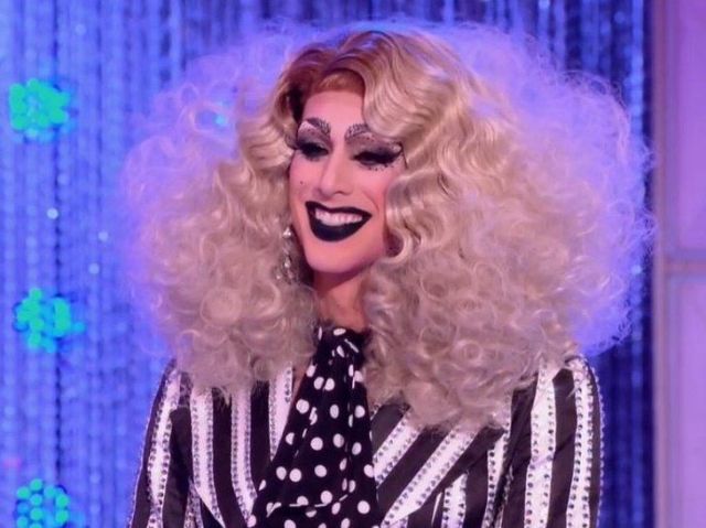 Dusty Ray Bottoms