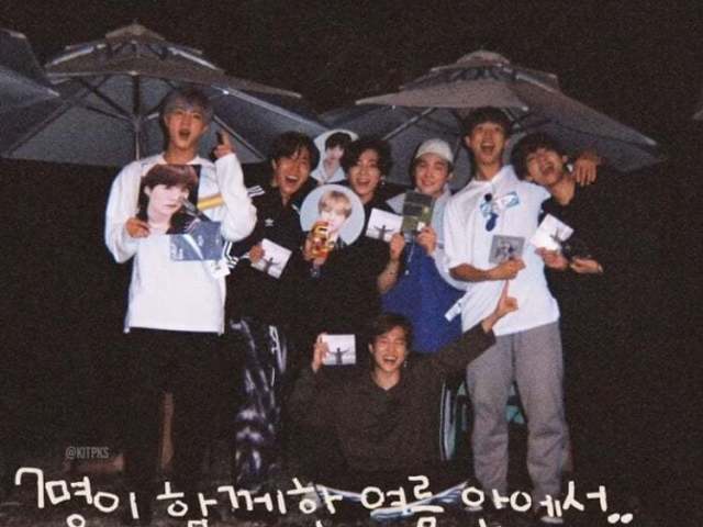 • Monte seu grupo de k-pop e descubra quem do BTS te namoraria •
