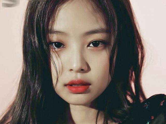 Jennie👄