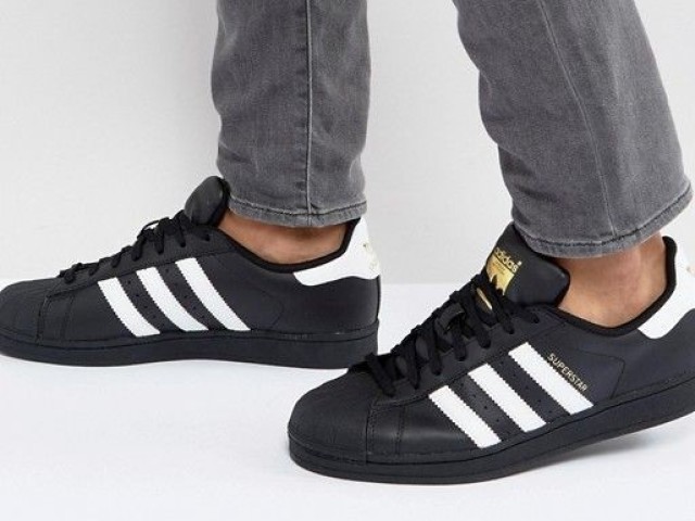 Tênis da Adidas preto🖤