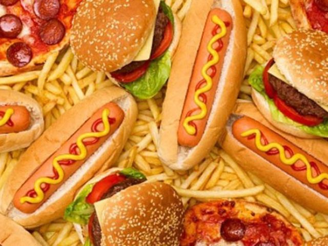 Qual comida de fast food combina com você?