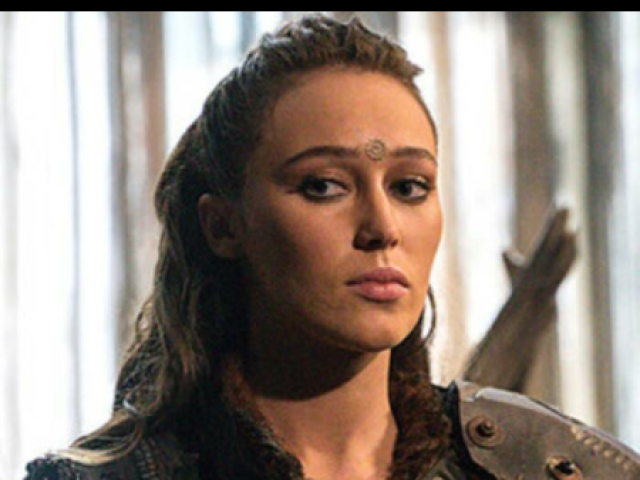 Lexa!