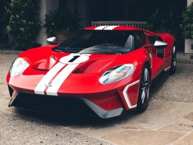Ford GT