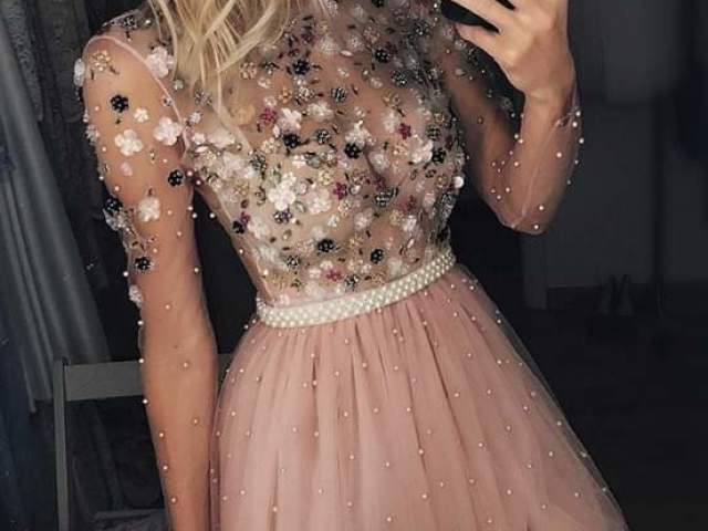 Vestido Rosa com manga transparente