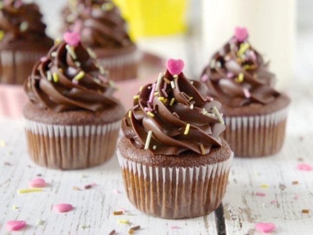 CUPCAKES