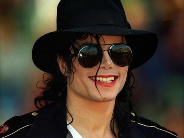 TOTALMENTE MOONWALKER