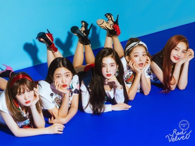 RED VELVET