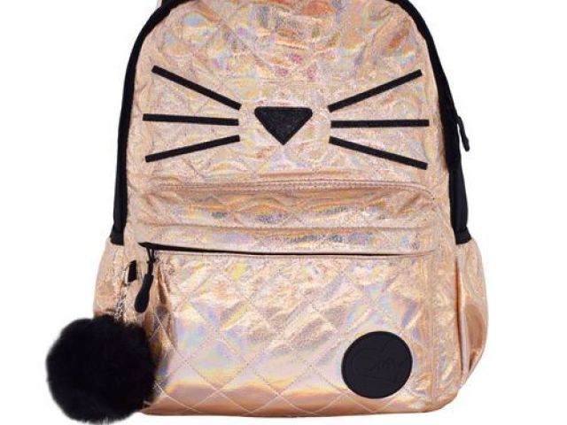 ooo q gata de mochila