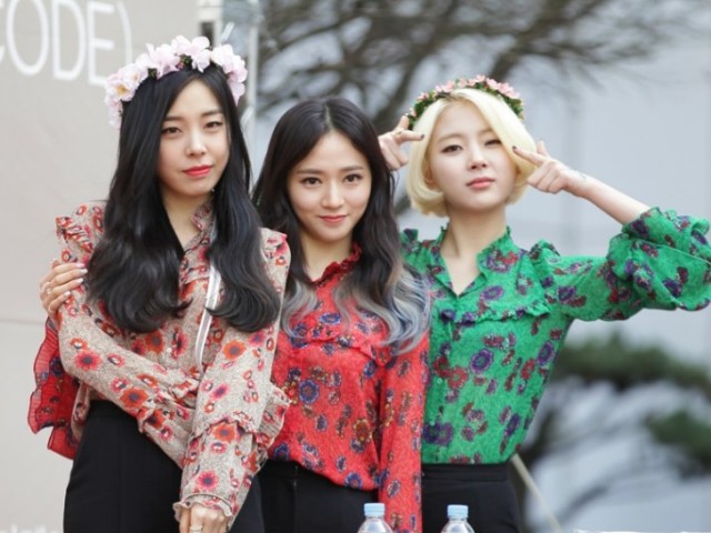 K-Pop: Qual é a música pela tradução? (Fácil)