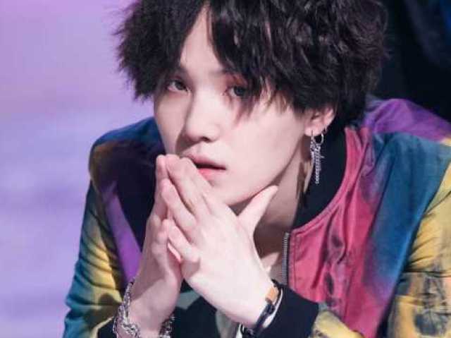 Suga (Min yoongi)