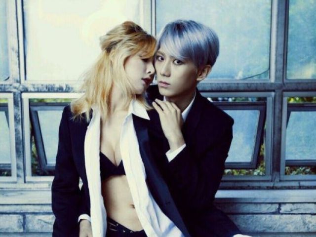 Hyuna and Jang