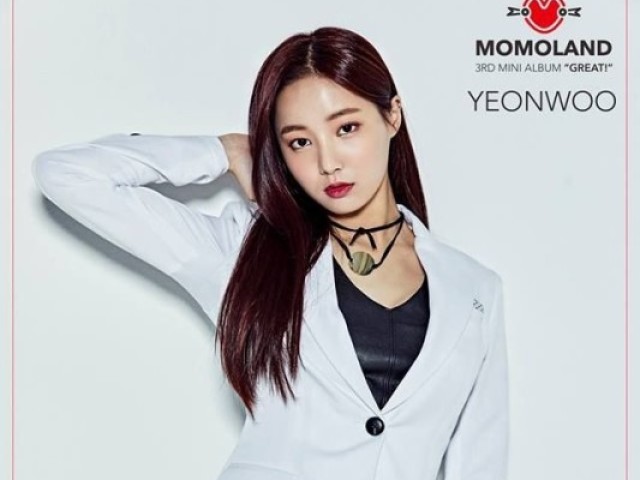 Você seria a Yeonwoo!