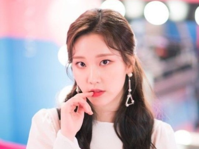 Você seria a Nayun!