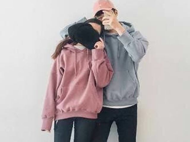 shy couple