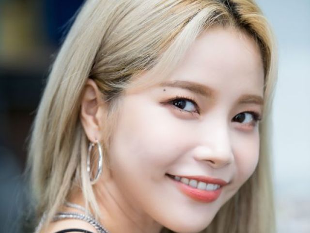 Solar (Mamamoo)