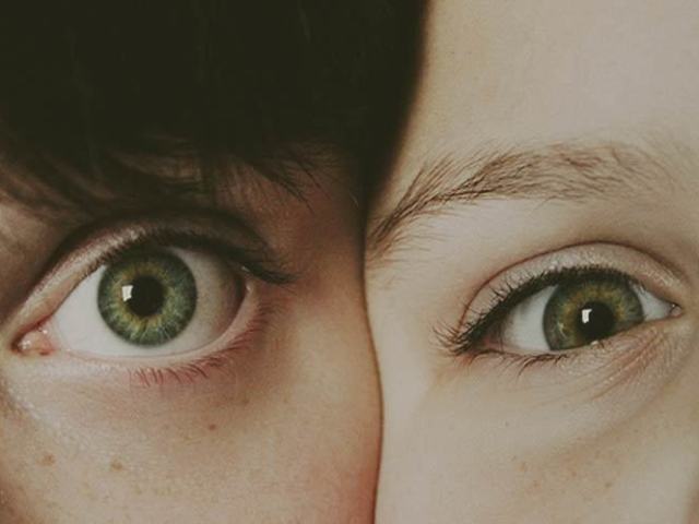 Qual deveria ser a cor dos seus olhos?