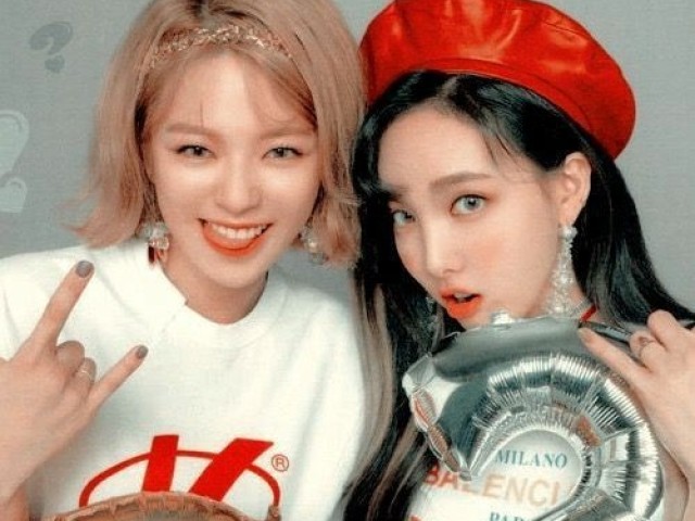 Jeongyeon e Nayeon