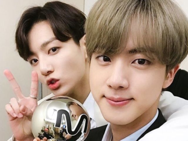 O Jim é o mais velho e o Jung kook é o mais novo