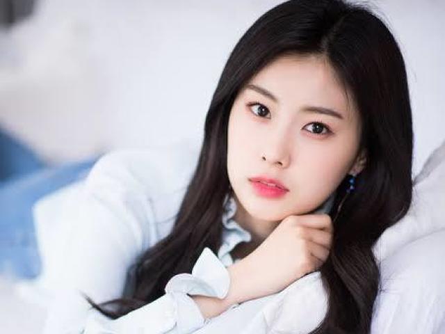 Kang Hyewon