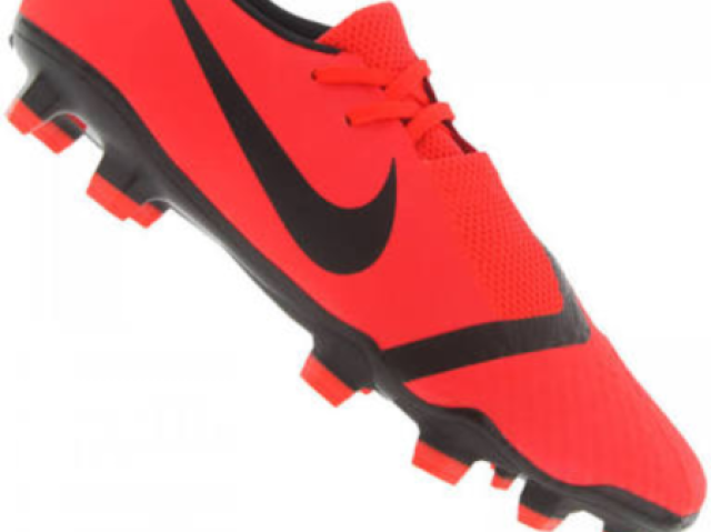 Nike , mercurial tamo junto