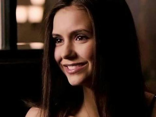 Parabéns! você seria a Elena Gilbert!