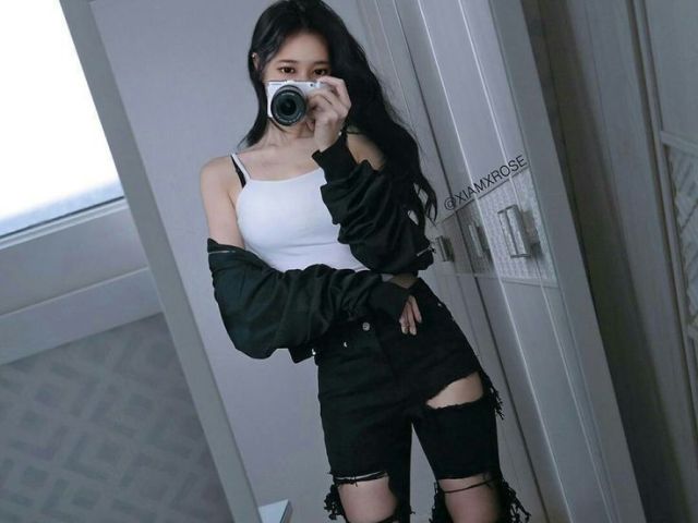 Dark❤🌻