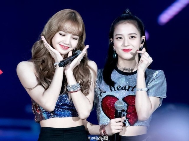 Lisa é jisoo