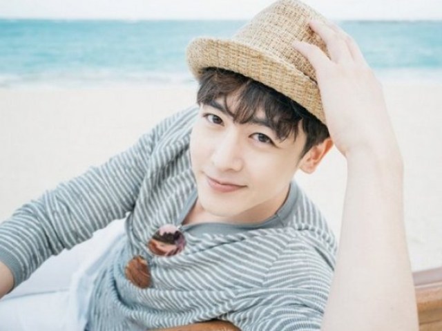 ● Nickhun - 2PM.