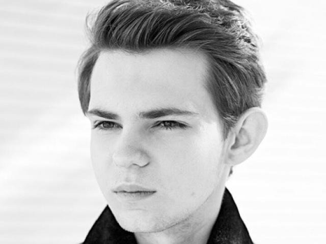 Robbie Kay