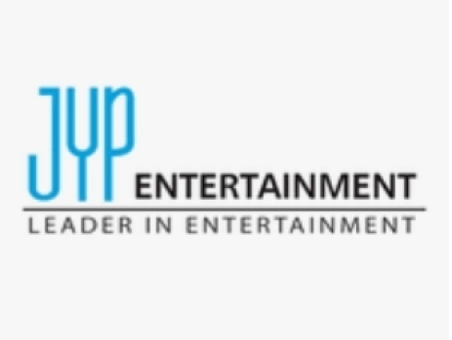 JYP ENTERTAINMENT🇰🇷