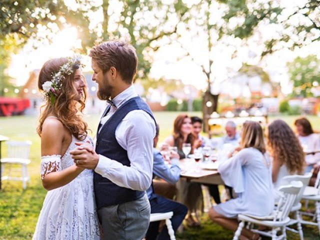 Monte seu casamento dos sonhos!