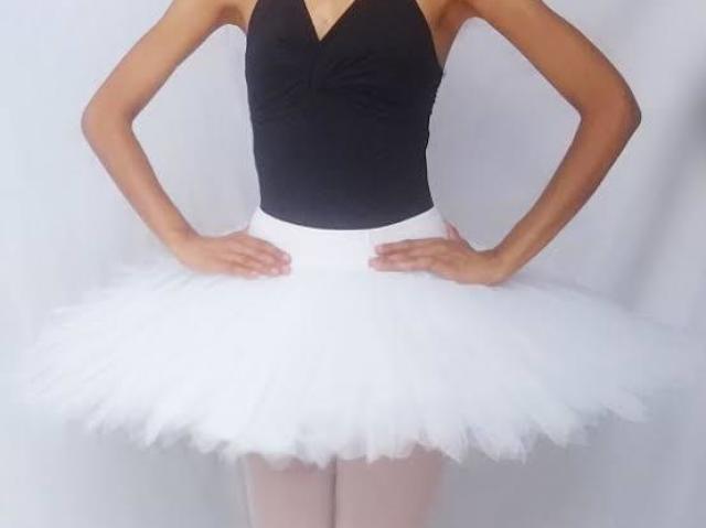 Tutu de ensaio , esse é um passo para ser uma bailarina profissional.