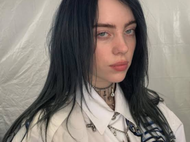 Você conhece a Billie Eilish? 🎶🕷️🥑