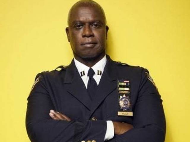 Capitão Raymond Holt