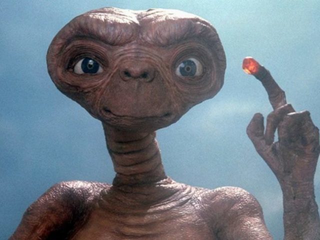 E.T. o extraterrestre