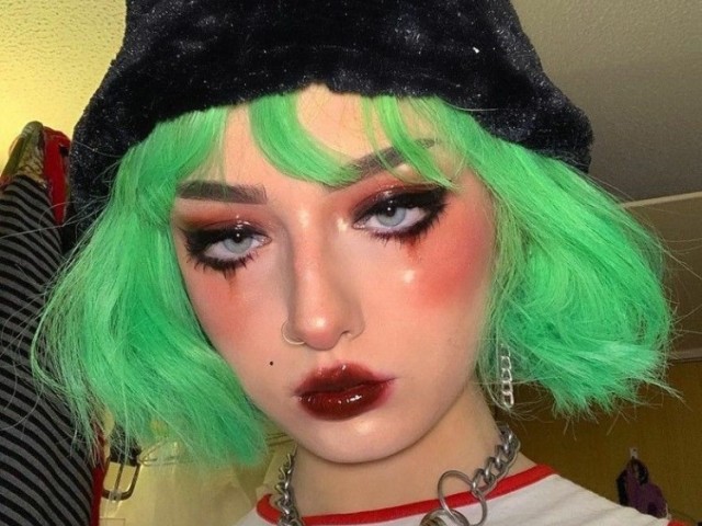 E-girl 🖤