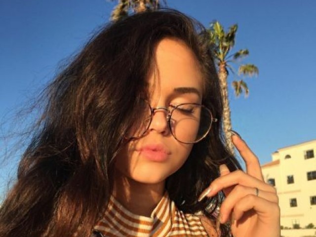 Tumblr girl 💛