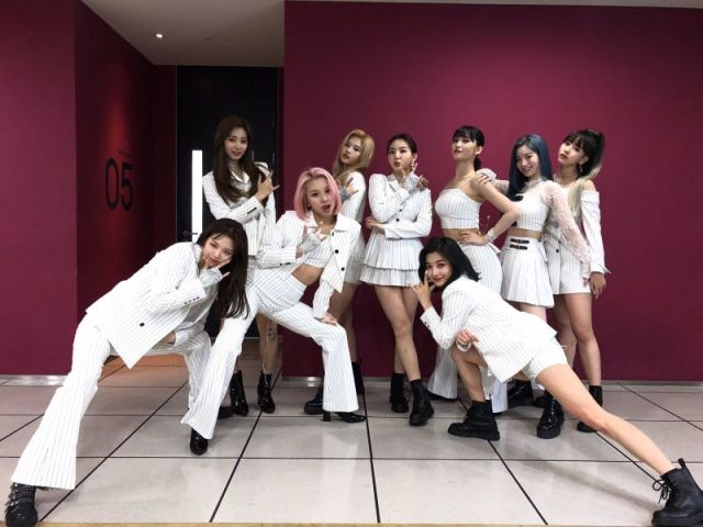 Você realmente conhece o TWICE?