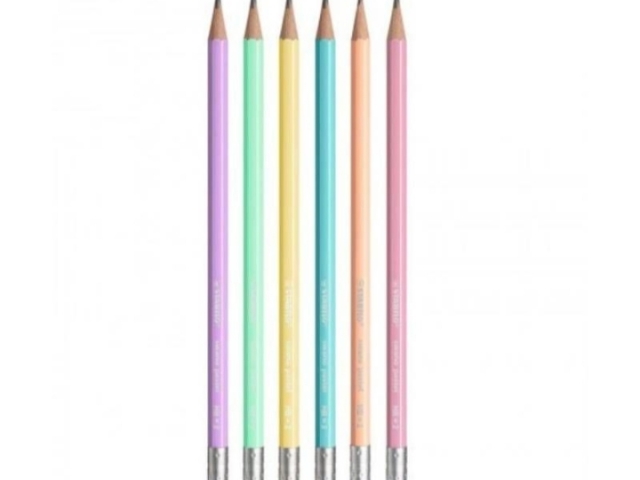 Tom pastel